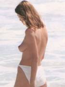 Uma Thurman Nude @ The Beach