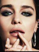 Request: Can Anyone Photoshop The Reflection Of A Pocket Watch Into Emilia Clarke's ...