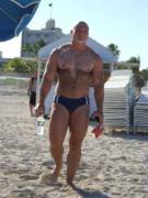 Beach Dads Are Unnnnnggggggg