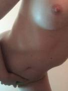 [Kik] Let's Play :) Hehe - Blonde, Petite, Nerdy, College Girl