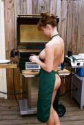 Grillin' Milf.