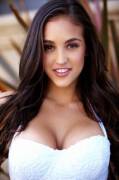 Jaclyn Swedberg Cleavage