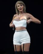 Taylor Swift - A Couple Edits