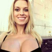 Barbara Dunkelman Be