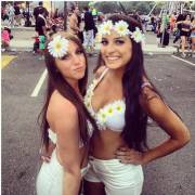 Daisy Headbands And Tops