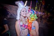Kiss On The Cheek (X-Post From R/Festivalsluts)