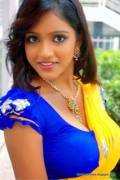 Keerthi Cleavage Show [Pic]