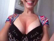 Everyone Love's Some Nice Cleavage :)