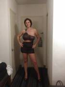 Mom Spent So Much Time Getting Ready For Our Night Out, I Couldn't Bring Myself To ...