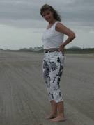 Mom Wears Her Underwear As A Swimsuit [A Story In 8 Pics]