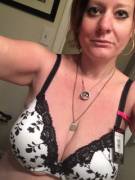 Mom Meant To Send This Pic To Her Friend To Ask For Advice About The Fit But Accidentally ...