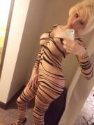 Sarina Valentina Selfie