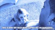 Sophie Suckign A Really Fat Black Cock