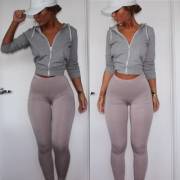 The Best Way To See Niykee Heaton's Jaw-Dropping Ratio Is When She's In Yoga Pants