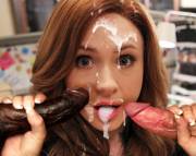 Karen Gillan For Phantomdukie [Oc]