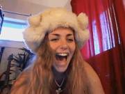 A Glimpse Into The World Of Awesomekate--Aella's Roommate