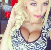 Pretty Selfie (Xpost From R/Enhancedfucktoys)