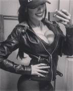 B&Amp;Amp;Amp;W Selfie