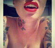 Would You Let Her Bite You? (This Is From Her Ig She Looking For A Jeweler To Get ...