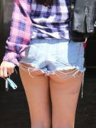 A Close-Up Of Selena Gomez's Ass In Shorts