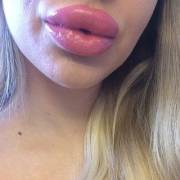 Karolinedahls. Gallery In Comments