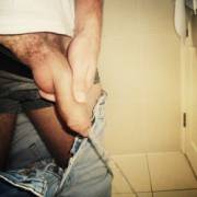 Uncut Pissing