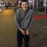 Casual High-Street Pisser