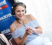 [Supergirl] Melissa Benoist - Sirius Xm Broadcast At San Diego Comic Con