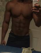 21 Y/O, 8.5X6.5 Dom Looking For A Sissy In Massachusetts