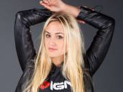 Ign Review Girl Naomi Kyle