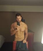 Before My Date Showed Up At The Hotel Suite. 6'0&Amp;Quot; 200Lbs