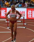 Danish Hurdler Stina Troest (Xpost /R/Fitandnatural)