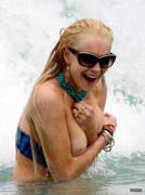 Lindsay Lohan (Xpost /R/Celebsreality)