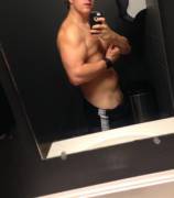 19M. I'm A New Poster Here. Any Thoughts?