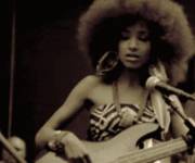 Esperanza Spalding [Gif]