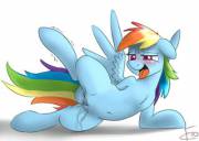 Rainbow Dash Getting Wet [Solo] (Artist: Cradeelcin)