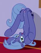 Self Tasting [Princess Luna] (Artist: Ihavnoname)