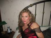 This Beautiful Woman Has Really Held Up With Age