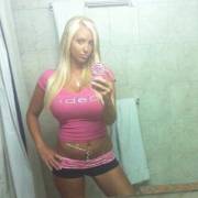 Honey Bunny [Via /R/Barelycontained]