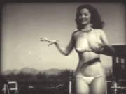 Shaking Her Money Maker - Retro Style!