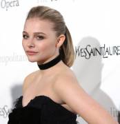 Chloë Grace Moretz With Choker