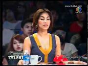 Thailand's Got Talent: Topless-In-Jeans Girl Is Painting With Her Body