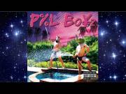 Amanda Is Super Sexy As Edna Smalls In This Video. 