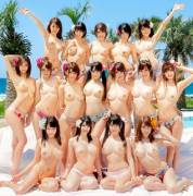 16 Japanese Girls