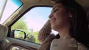 Hot Girl Fucked In A Car [Gif]